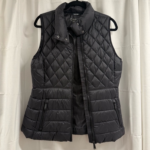 Calvin Klein Black Quilted Puffer Vest Size- M - Picture 3 of 8